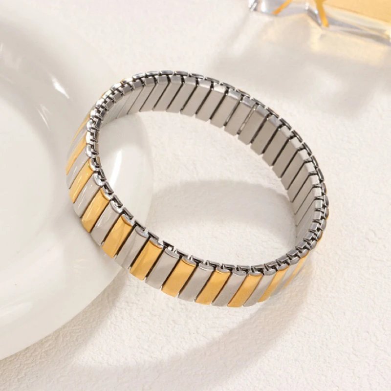 Loe| Titanium Steel Elastic Bracelet for Women.Heart Shape.1Pcs.Gold Plated Punk Jewelry.Hip Hop. New Design