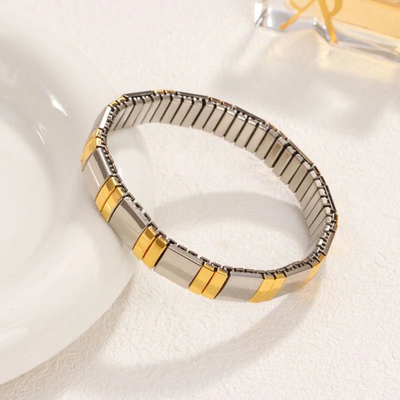 Loe| Titanium Steel Elastic Bracelet for Women.Heart Shape.1Pcs.Gold Plated Punk Jewelry.Hip Hop. New Design