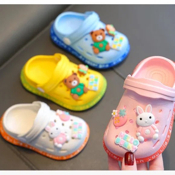 Children's Slippers Cute Cartoon Girls Boys with Soft Soles Baby Bags Perforated Shoes Home and Baby Sandals Children's Slippers Cute Cartoon Girls Boys with Soft Soles Baby Bags Perforated Shoes Home and Baby Sandals