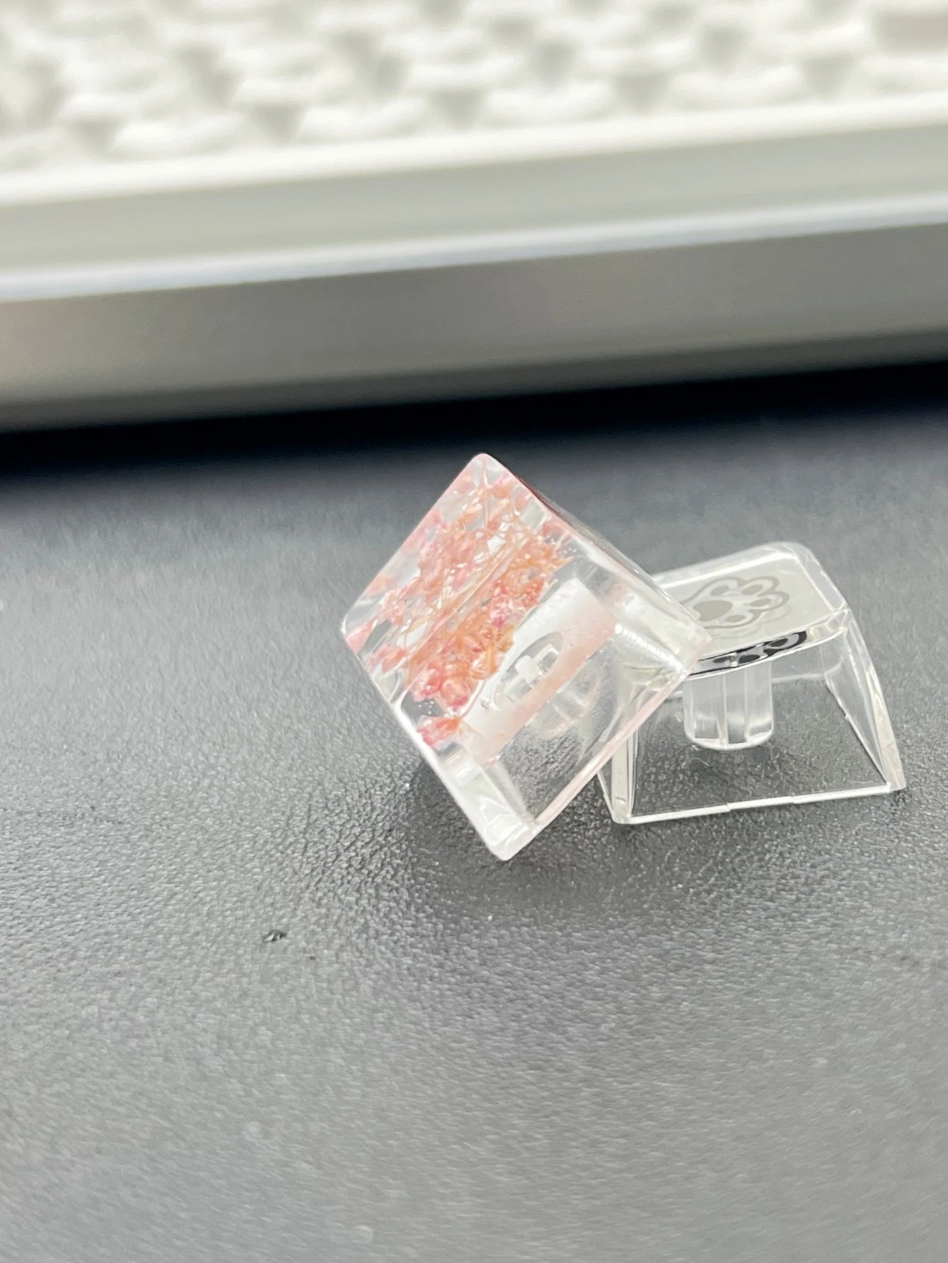 1Pcs High Quality Epoxy DIY Translucent Leaves Dry Flowers Paper Cross Axis Mechanical Keyboard Keycap Universal Accessories