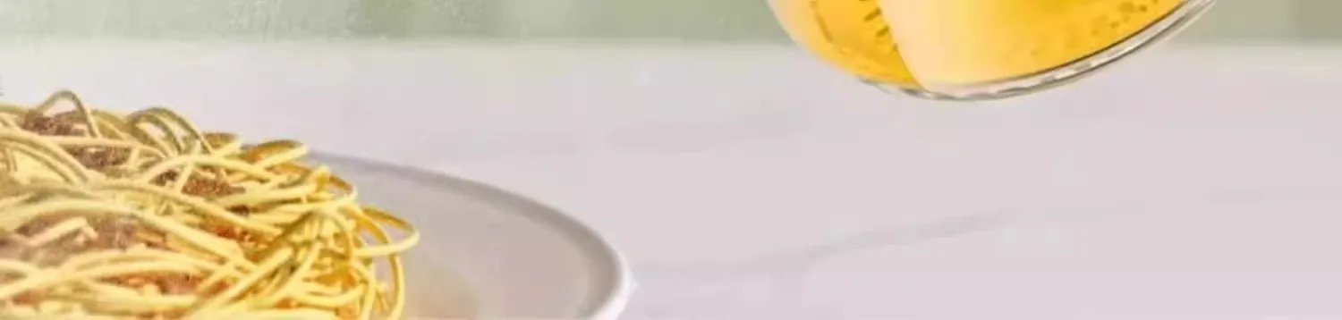 Kitchen Oil Bottle for Home Use, Dual-purpose Oil Spray Bottle, High-pressure Oil Spray Bottle, Glass